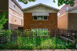 1541 N Maplewood Avenue, Chicago, IL 60622