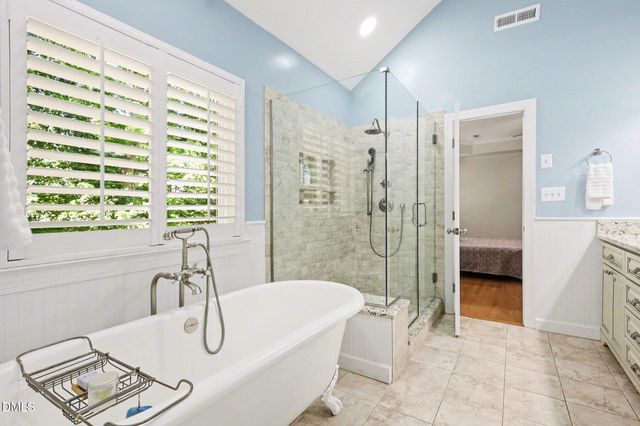 5221 Linksland Drive, Holly Springs, NC 27540