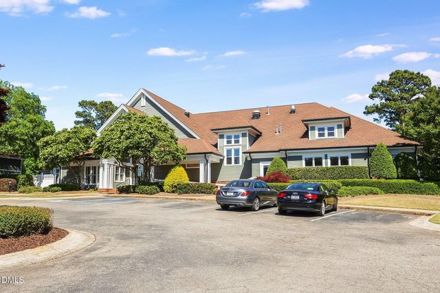 5221 Linksland Drive, Holly Springs, NC 27540