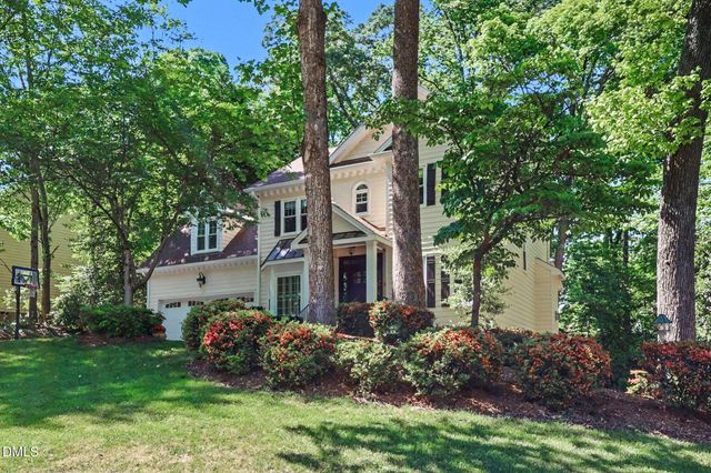 5221 Linksland Drive, Holly Springs, NC 27540