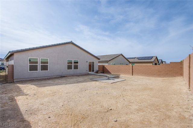 380 Horsetail Falls Street, Indian Springs, NV 89018