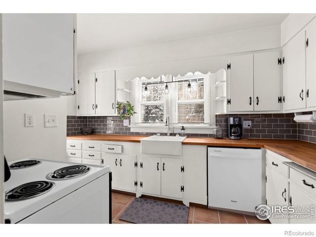 149 Sylvan Court, Fort Collins, CO 80521