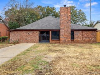 691 DUNBARTON Road, Montgomery, AL 36117