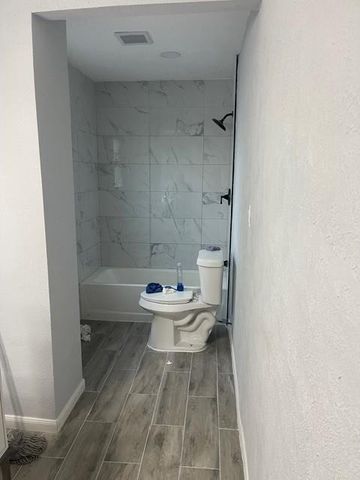 17078 Gleneagle Drive S, Conroe, TX 77385