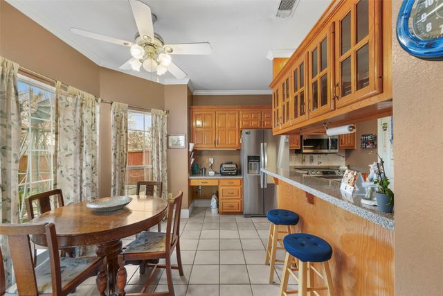 301 N Elm, Quinlan, TX 75474