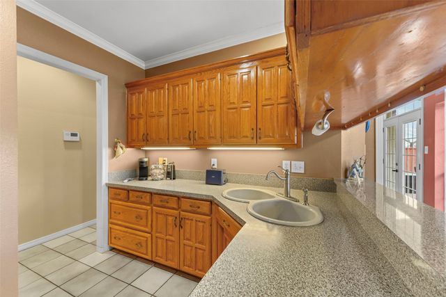 301 N Elm, Quinlan, TX 75474