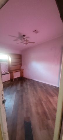 4987 Blue Water Circle, Granbury, TX 76049