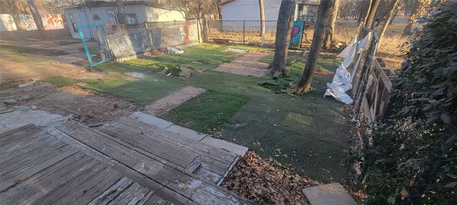 4987 Blue Water Circle, Granbury, TX 76049