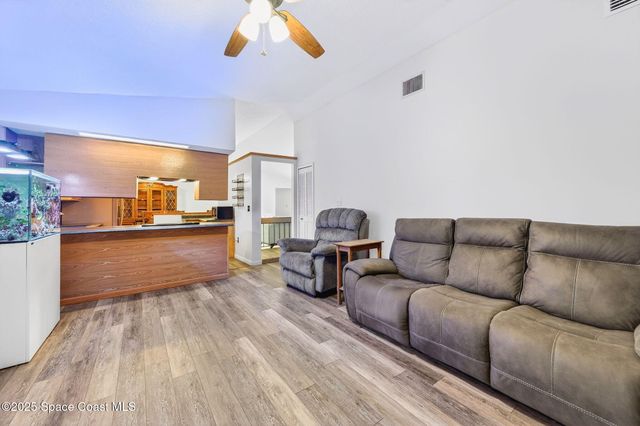 2261 Kent Street NE, Palm Bay, FL 32907