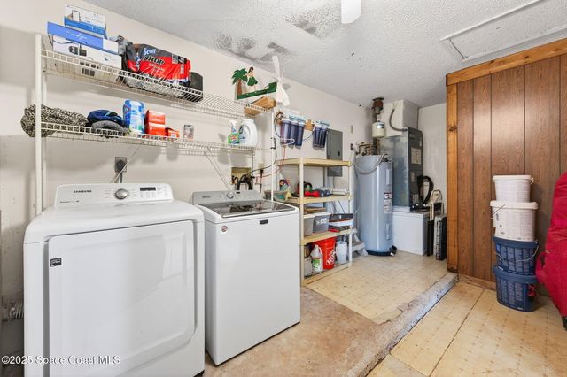 2261 Kent Street NE, Palm Bay, FL 32907