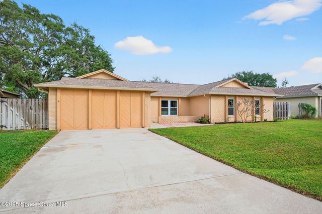 2261 Kent Street NE, Palm Bay, FL 32907