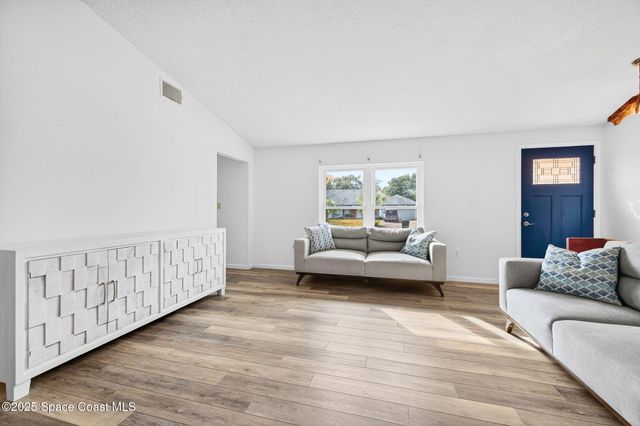 2261 Kent Street NE, Palm Bay, FL 32907