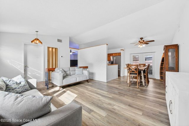 2261 Kent Street NE, Palm Bay, FL 32907