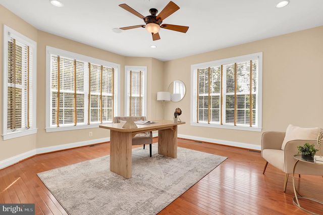 350 E BAY FRONT RD, Deale, MD 20751