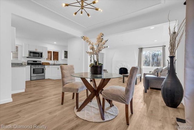 17187 Northlawn Street, Detroit, MI 48221