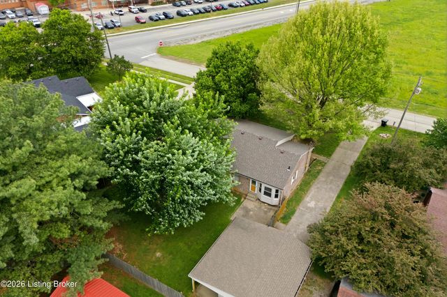 125 Bluegrass Way, Mt Washington, KY 40047