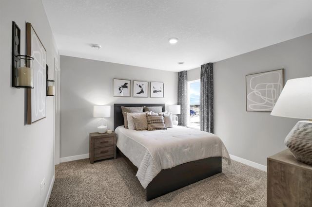 2155 Clearwater Terrace, Shakopee, MN 55379