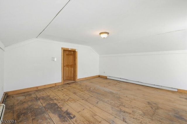 138 Bartley Rd, Washington Twp., NJ 07853