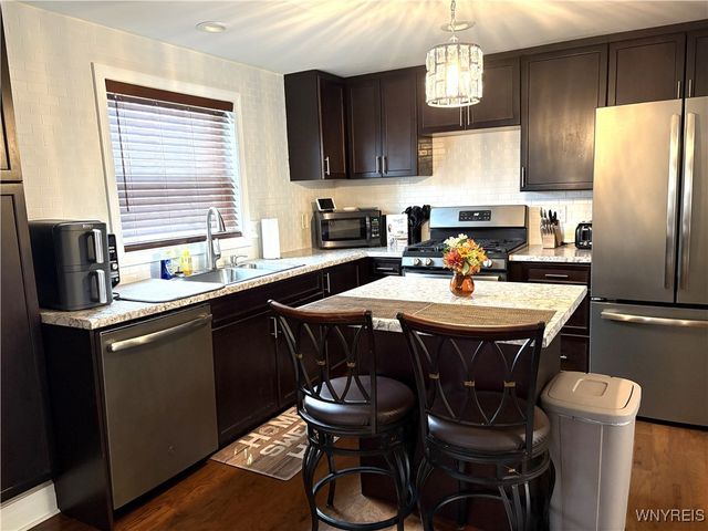 20 Martinvale Road, Cheektowaga, NY 14225