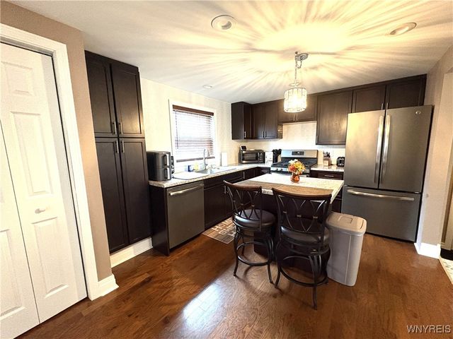 20 Martinvale Road, Cheektowaga, NY 14225