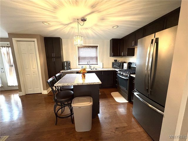 20 Martinvale Road, Cheektowaga, NY 14225