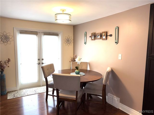 20 Martinvale Road, Cheektowaga, NY 14225