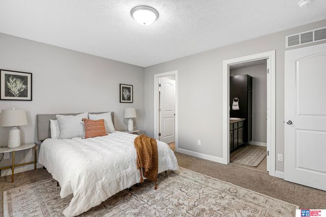 135 Jefferson Street, Bennet, NE 68317