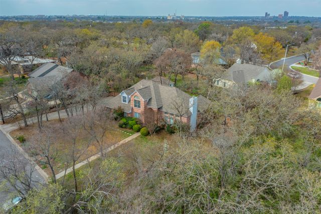 1221 Piping Rock Street, Denton, TX 76205