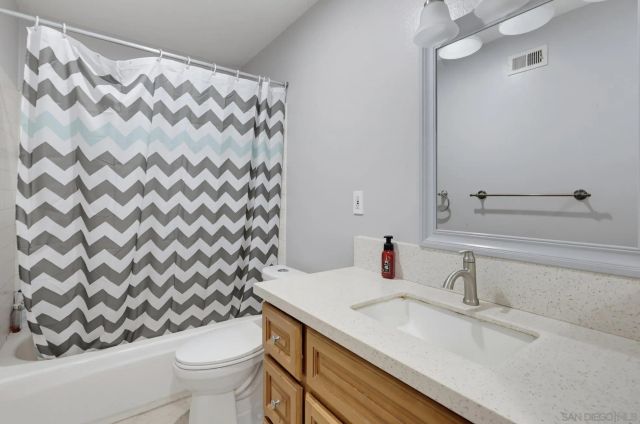 8035 Calle Fanita, Santee, CA 92071