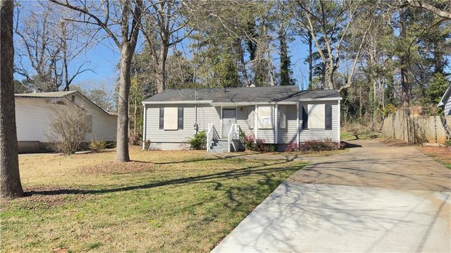 4262 Lindsey Drive, Decatur, GA 30035