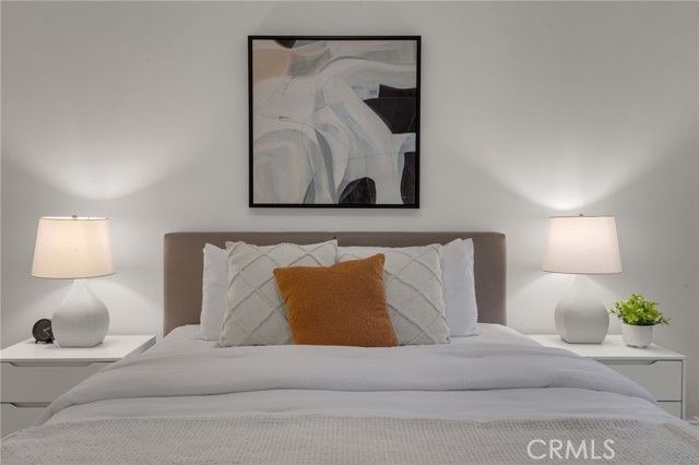 3682 Buckingham, Los Angeles, CA 90016