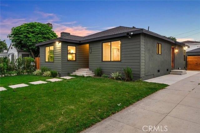 3682 Buckingham, Los Angeles, CA 90016