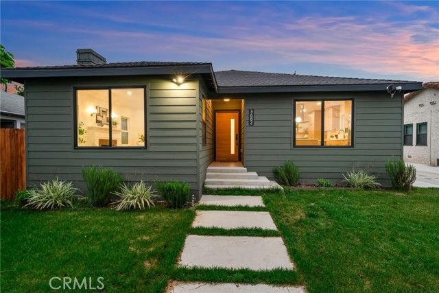 3682 Buckingham, Los Angeles, CA 90016