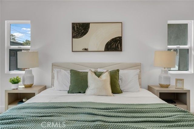 3682 Buckingham, Los Angeles, CA 90016