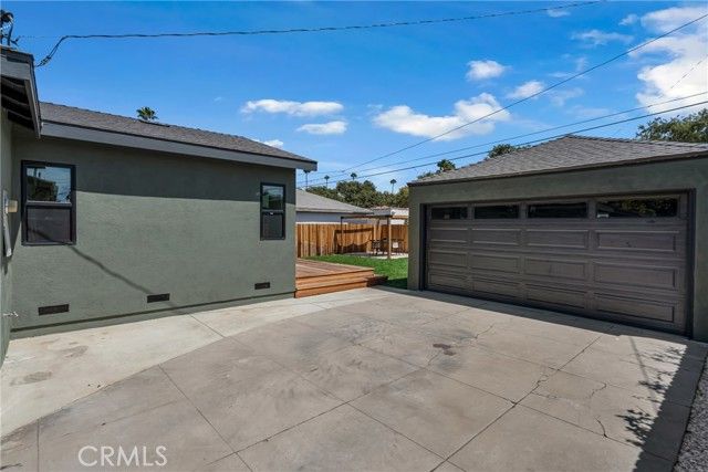 3682 Buckingham, Los Angeles, CA 90016