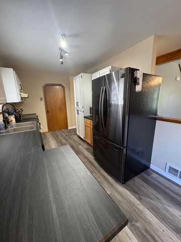 649 Front Street, Klamath Falls, OR 97601