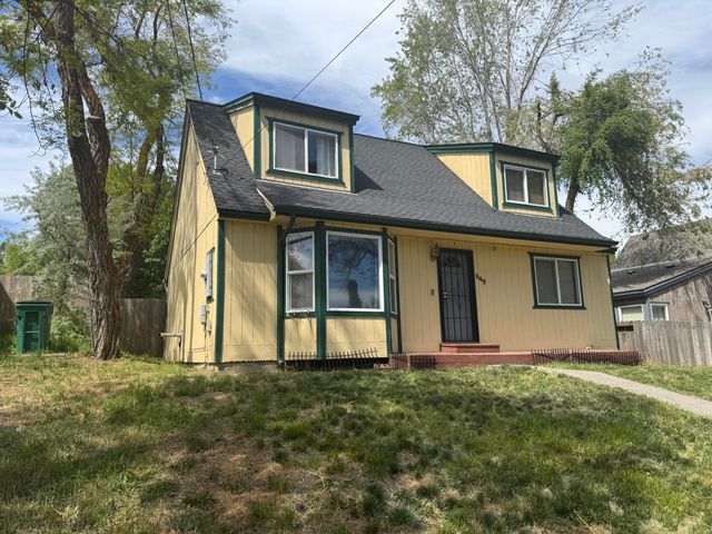 649 Front Street, Klamath Falls, OR 97601