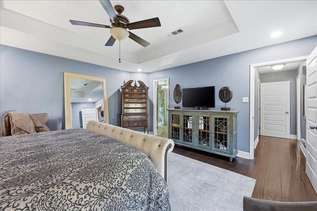 2807 Bear Trails, Orange, TX 77632