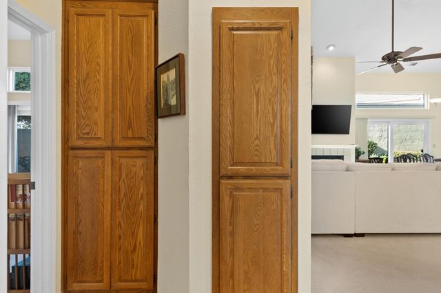 1153 Copper Lantern Ct, Modesto, CA 95355