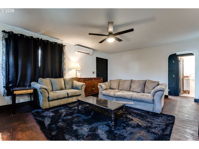 59 ADAMS St, Eugene, OR 97402