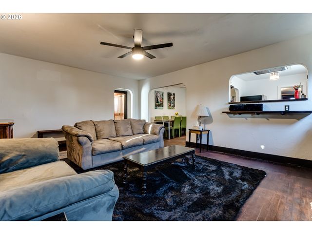 59 ADAMS St, Eugene, OR 97402