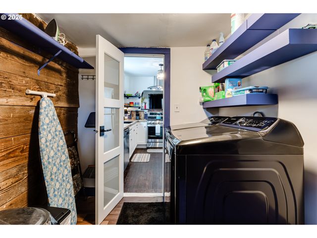 59 ADAMS St, Eugene, OR 97402