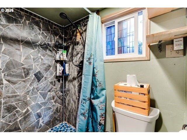 59 ADAMS St, Eugene, OR 97402
