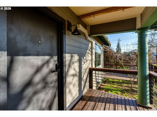 59 ADAMS St, Eugene, OR 97402