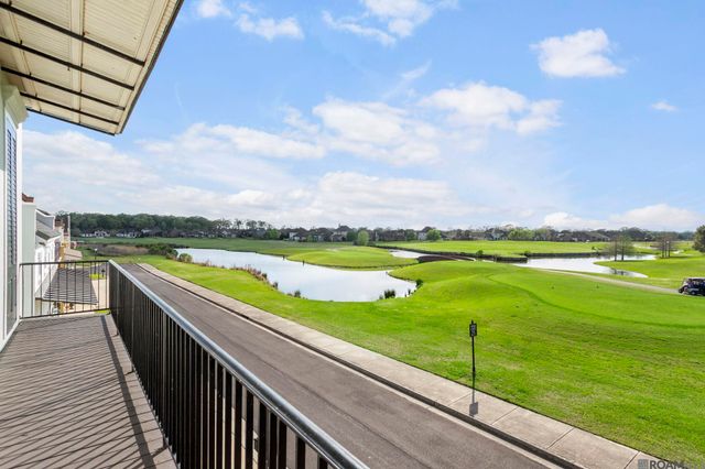 3291 St Ann Dr, Zachary, LA 70791