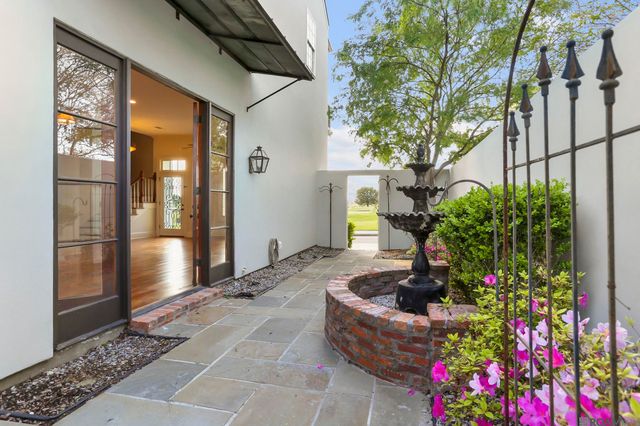 3291 St Ann Dr, Zachary, LA 70791