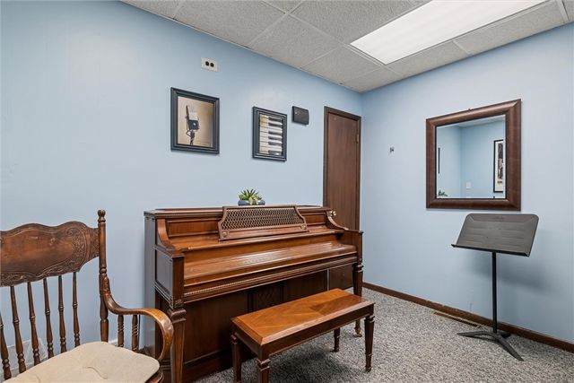 129 N Washington Street, City Of But Nw, PA 16001