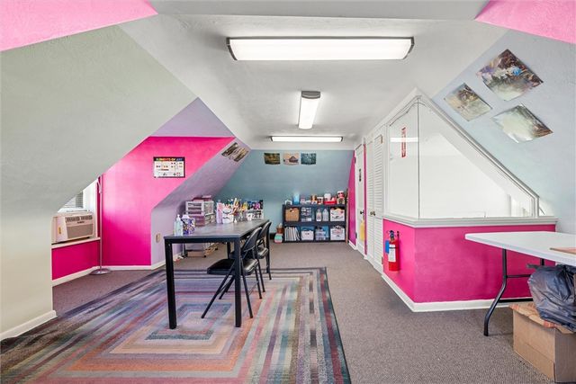 129 N Washington Street, City Of But Nw, PA 16001