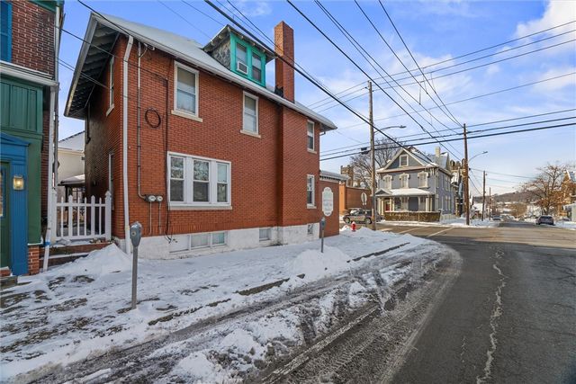 129 N Washington Street, City Of But Nw, PA 16001