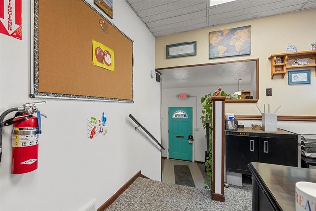 129 N Washington Street, City Of But Nw, PA 16001